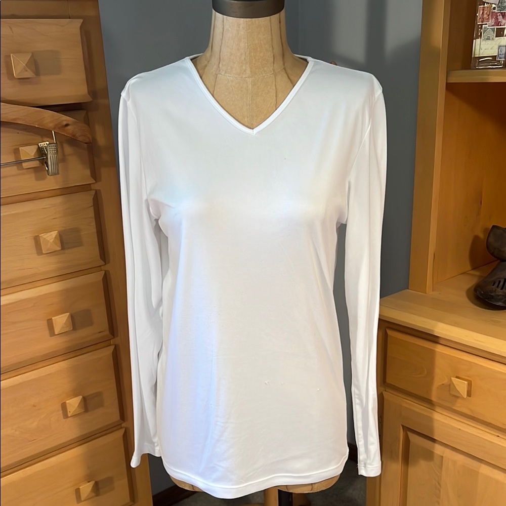Classic White V-Neck Long Sleeve Top size large